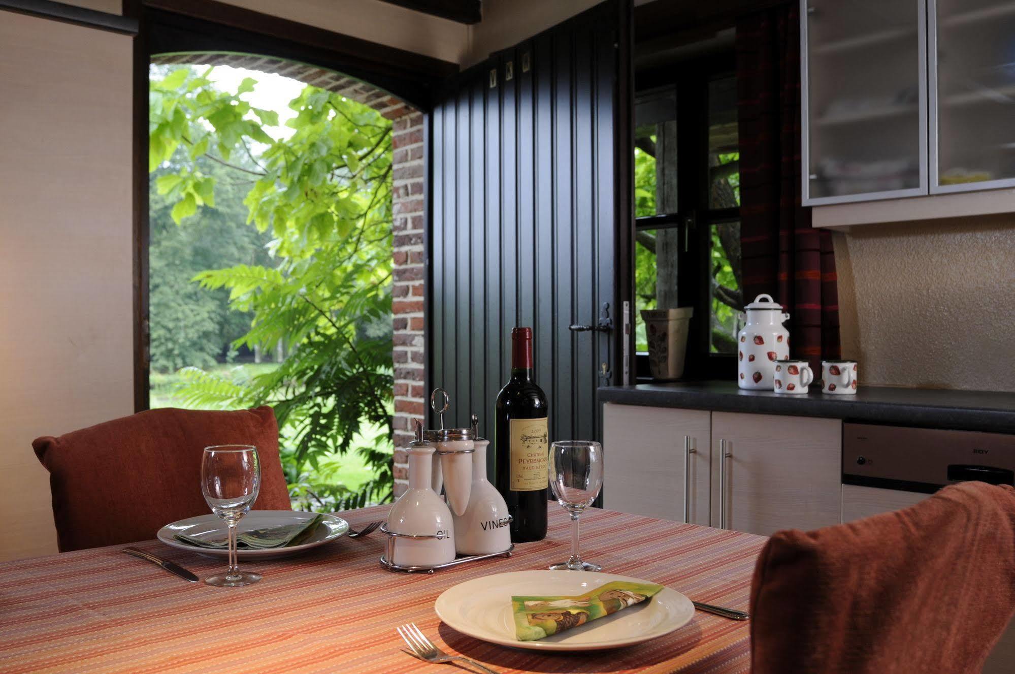'T Vijverhof Viane Extérieur photo