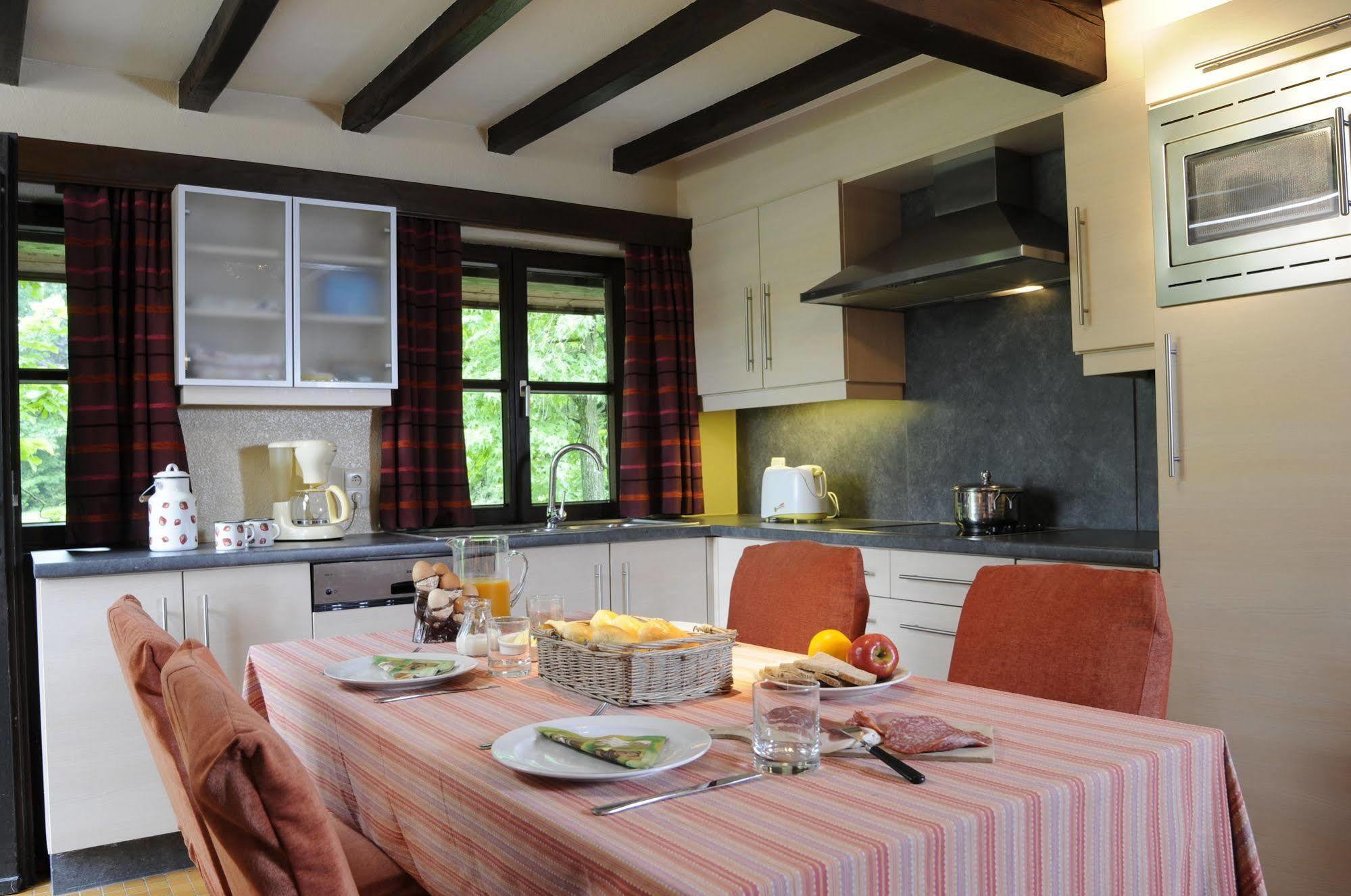 'T Vijverhof Viane Extérieur photo